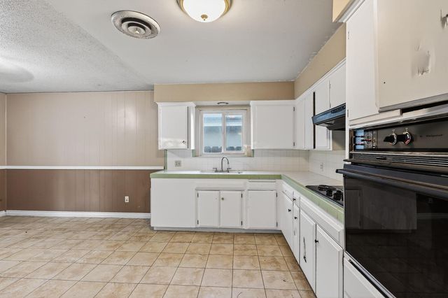 3205 N Parsons Ave, Merced, CA 95340