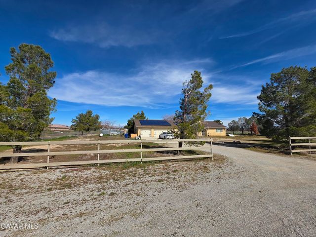 7241 W Avenue A2, Lancaster, CA 93536