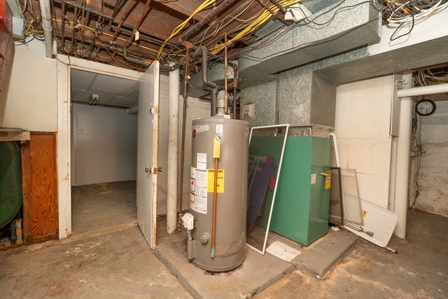 11 Urban St, Lynn, MA 01904