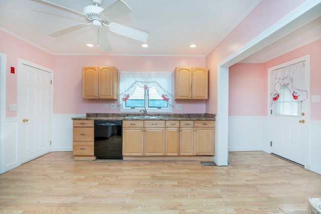 11 Urban St, Lynn, MA 01904