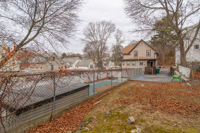 11 Urban St, Lynn, MA 01904