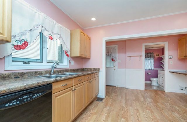 11 Urban St, Lynn, MA 01904