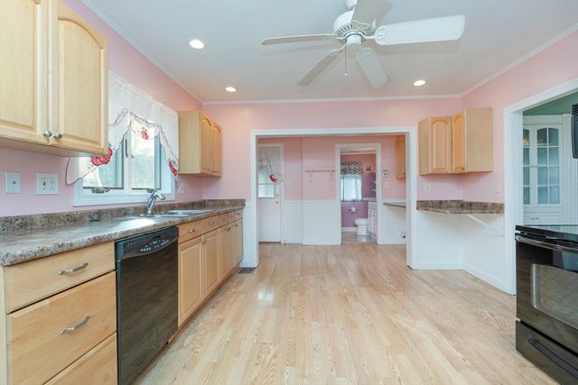 11 Urban St, Lynn, MA 01904