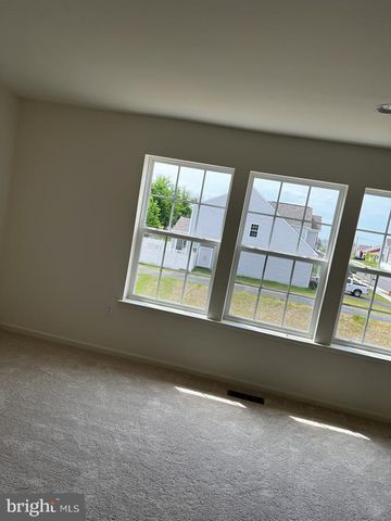 100 COPELEY CIR, Winchester, VA 22602