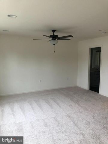 100 COPELEY CIR, Winchester, VA 22602