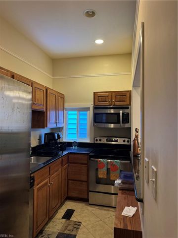 411 Dinwiddie ST, Portsmouth, VA 23704