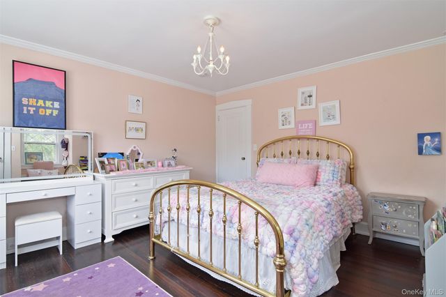 162 Ellison Avenue, Bronxville, NY 10708