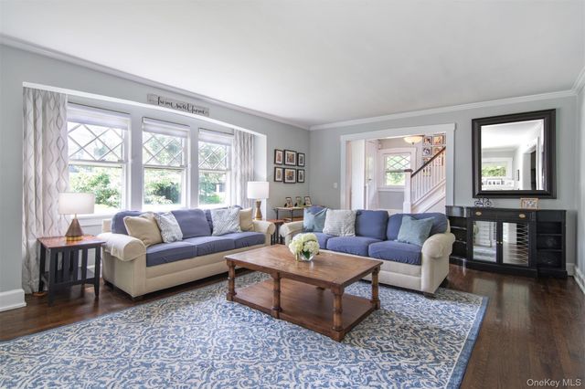 162 Ellison Avenue, Bronxville, NY 10708
