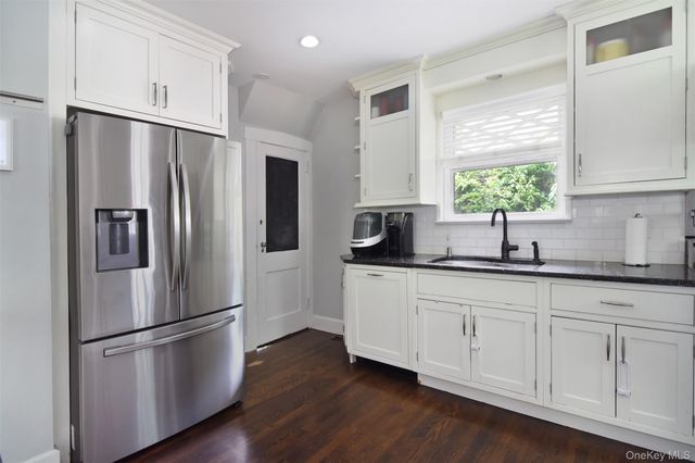 162 Ellison Avenue, Bronxville, NY 10708