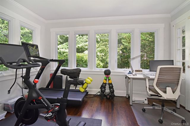 162 Ellison Avenue, Bronxville, NY 10708