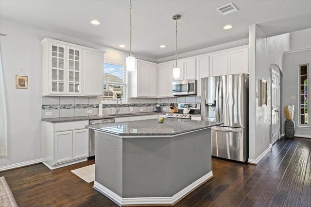 1116 Kersey DR, Leander, TX 78641