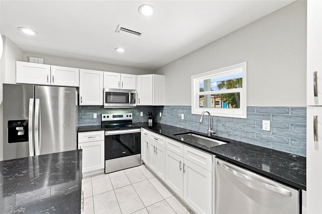 608 SAINT JUDES DRIVE, Longboat Key, FL 34228