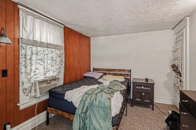 1152 Portage Street, Kalamazoo, MI 49001