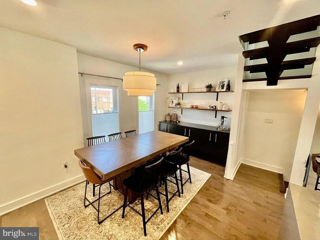 2002 E MOYAMENSING AVE, Philadelphia, PA 19148