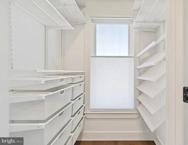 2002 E MOYAMENSING AVE, Philadelphia, PA 19148