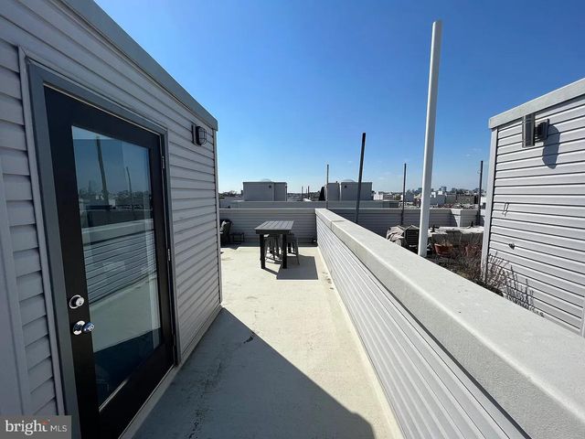 2002 E MOYAMENSING AVE, Philadelphia, PA 19148
