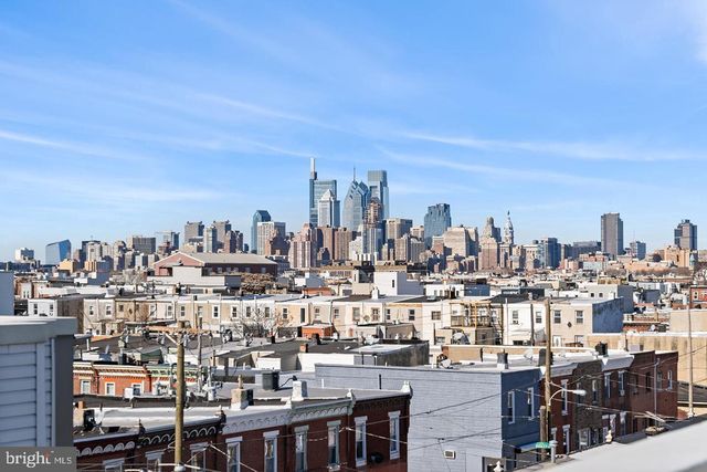 2002 E MOYAMENSING AVE, Philadelphia, PA 19148