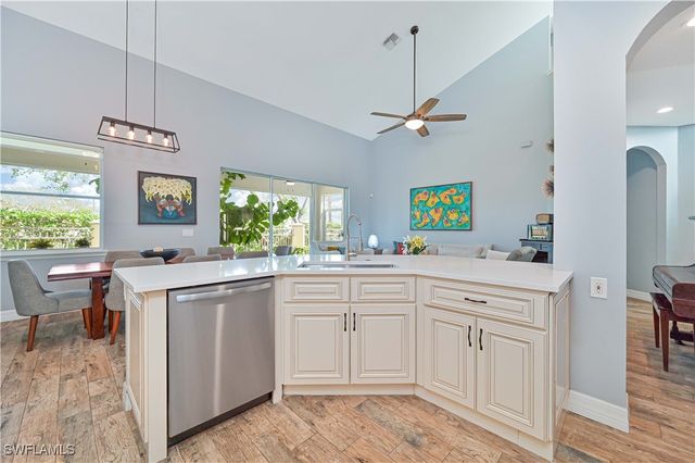 69 Burnt Pine DR, Naples, FL 34119