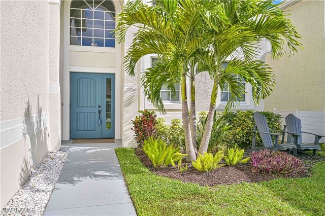 69 Burnt Pine DR, Naples, FL 34119