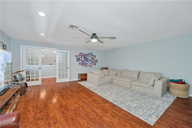 69 Burnt Pine DR, Naples, FL 34119
