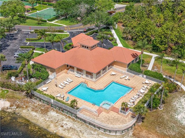 69 Burnt Pine DR, Naples, FL 34119