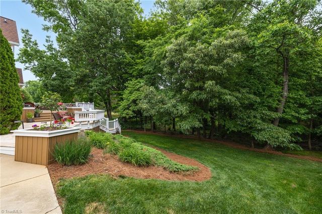5202 Northforest Drive, Mcleansville, NC 27301