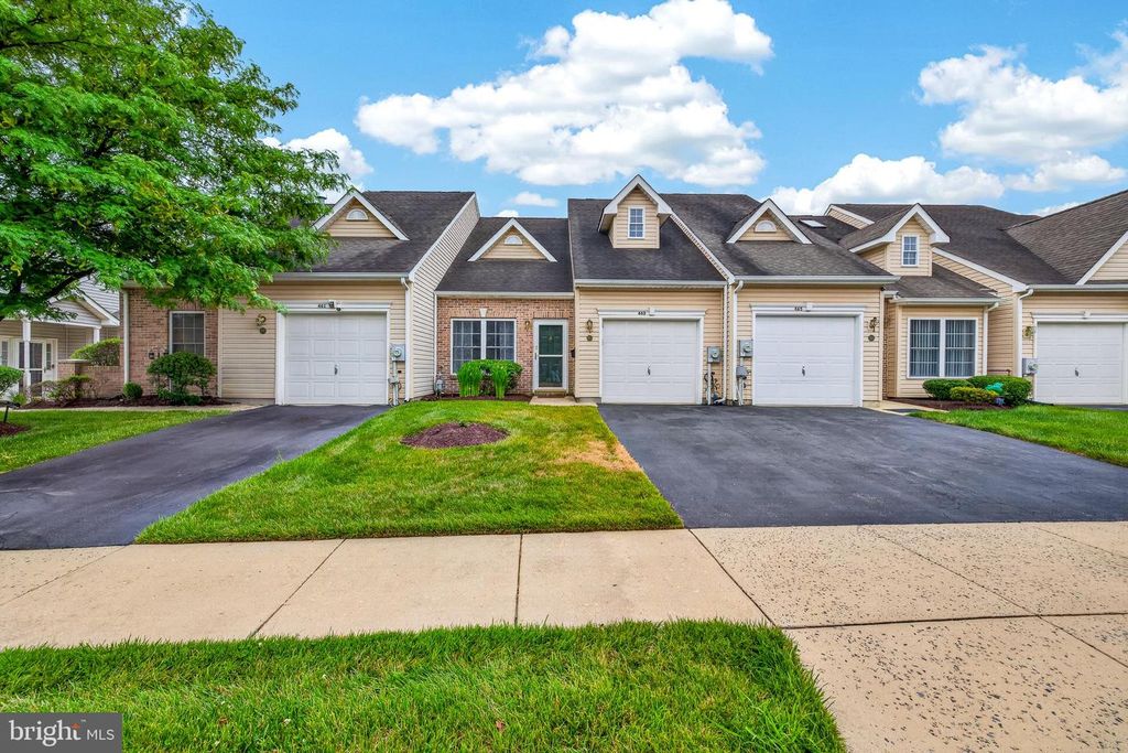 463 SWEETMAN DR, Bear, DE 19701