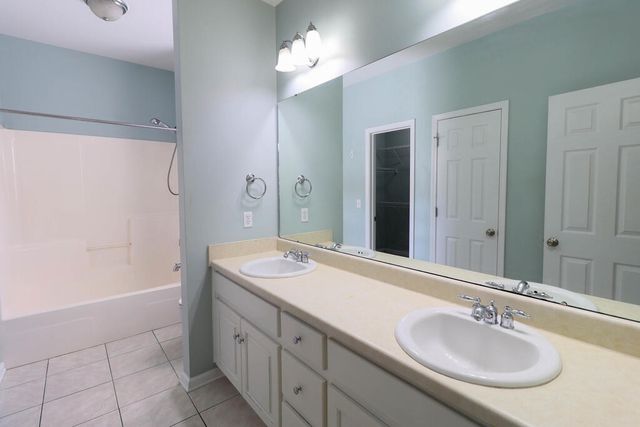 715 Frankfort Drive, Dothan, AL 36305