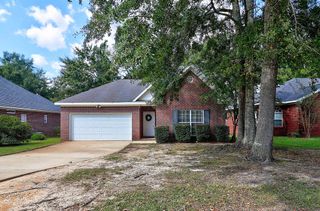 715 Frankfort Drive, Dothan, AL 36305