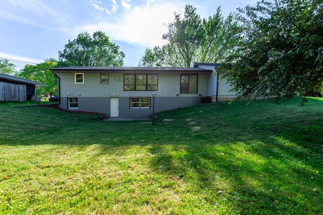 6631 Jackson Street NE, Fridley, MN 55432