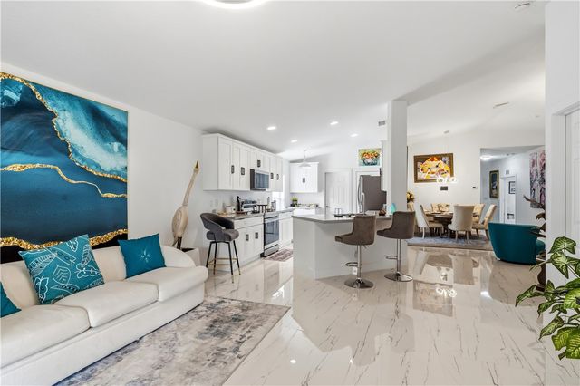 845 Greenleaf Circle, Vero Beach, FL 32960
