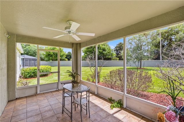 845 Greenleaf Circle, Vero Beach, FL 32960