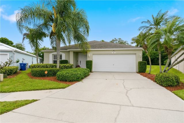 845 Greenleaf Circle, Vero Beach, FL 32960