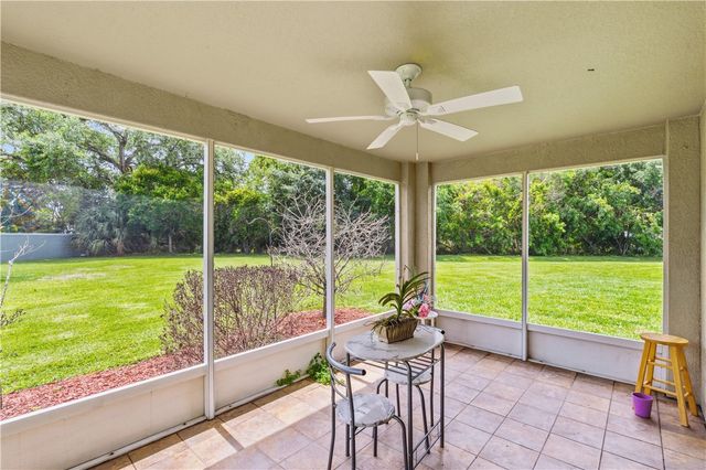 845 Greenleaf Circle, Vero Beach, FL 32960