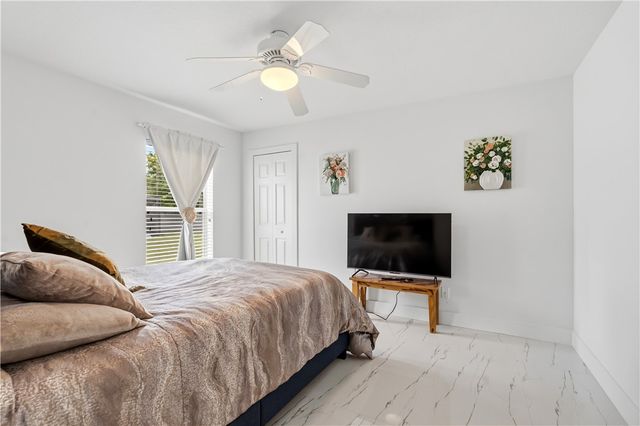 845 Greenleaf Circle, Vero Beach, FL 32960