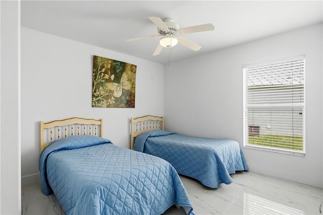 845 Greenleaf Circle, Vero Beach, FL 32960