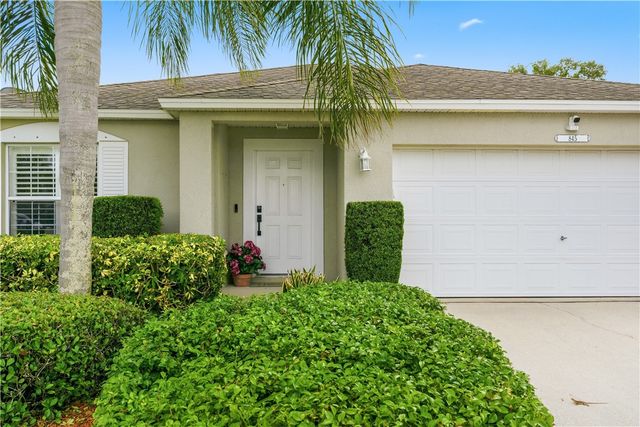 845 Greenleaf Circle, Vero Beach, FL 32960