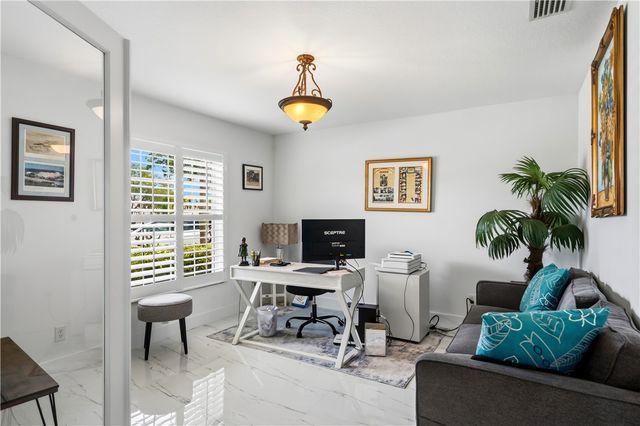 845 Greenleaf Circle, Vero Beach, FL 32960