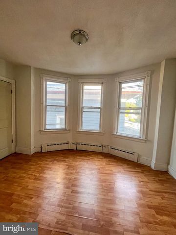 151 JOAN TER, Trenton, NJ 08629