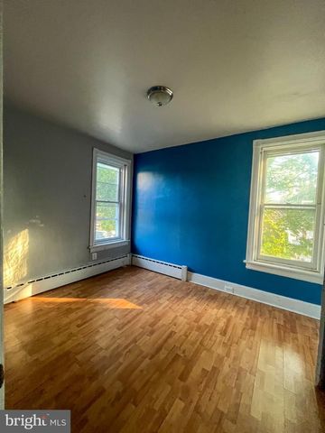 151 JOAN TER, Trenton, NJ 08629