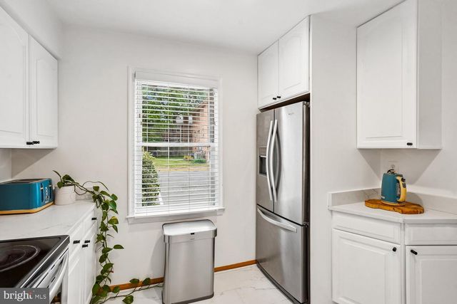 1179 N VERNON ST, Arlington, VA 22201