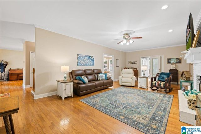 909 CAMELLIA ROAD, Oneonta, AL 35121