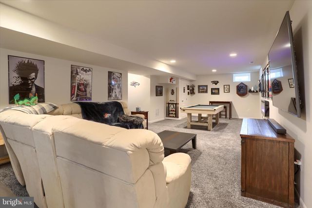 542 SANDPIPER LN, New Cumberland, PA 17070