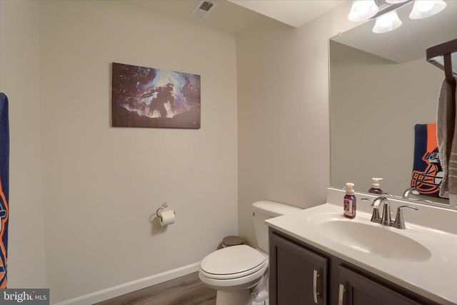 542 SANDPIPER LN, New Cumberland, PA 17070