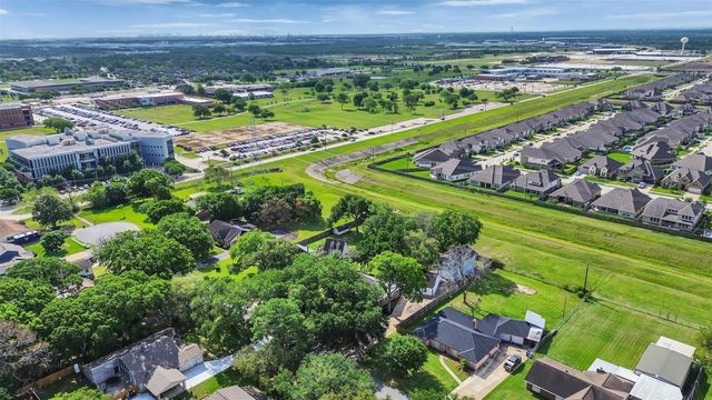 7814 Knob Hill Avenue, Pasadena, TX 77505