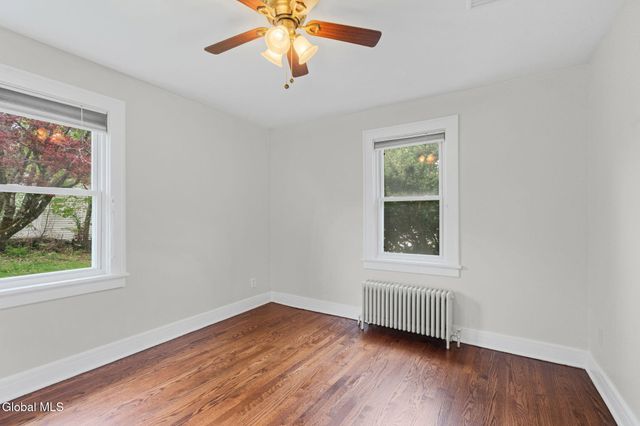 28 Center View Drive, Troy, NY 12180