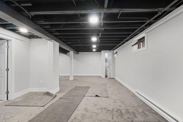 28 Center View Drive, Troy, NY 12180