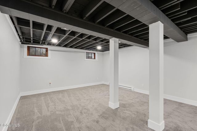 28 Center View Drive, Troy, NY 12180