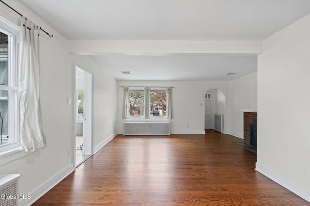 28 Center View Drive, Troy, NY 12180