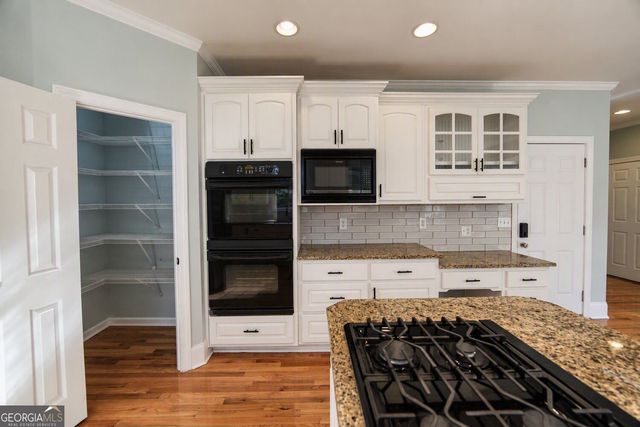 2649 Hidden Falls Drive, Buford, GA 30519